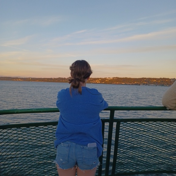 Meet your Posher, Ashlynn - Picture 1 of 1